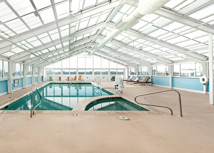Ocean Sands Resort, Oceanfront, Virginia Beach By Vacatia